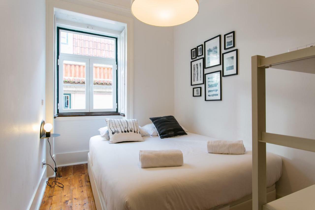 Joivy Splendid 2Br Flat In Bairro Alto, Nearby Luis De Camoes Square Daire Lisboa Dış mekan fotoğraf